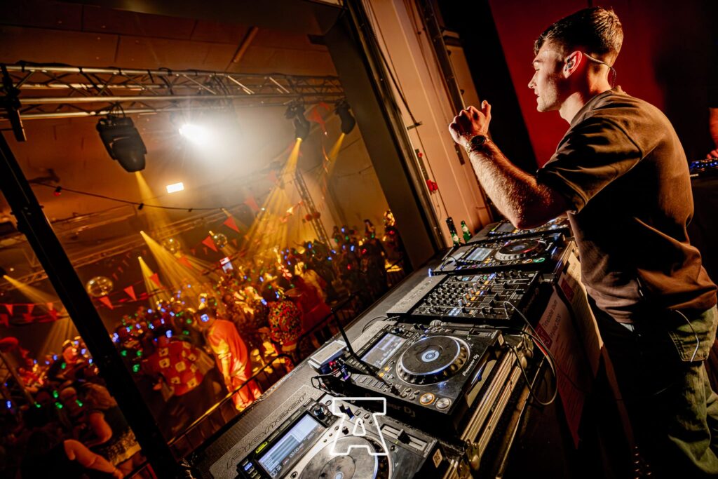 Voute Vrijdag DJ RemQ Allround DJ Emmen